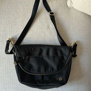 Lululemon All Nights Festival Bag 5L